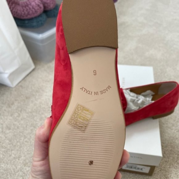 Red suede pom loafers - Picture 4 of 6